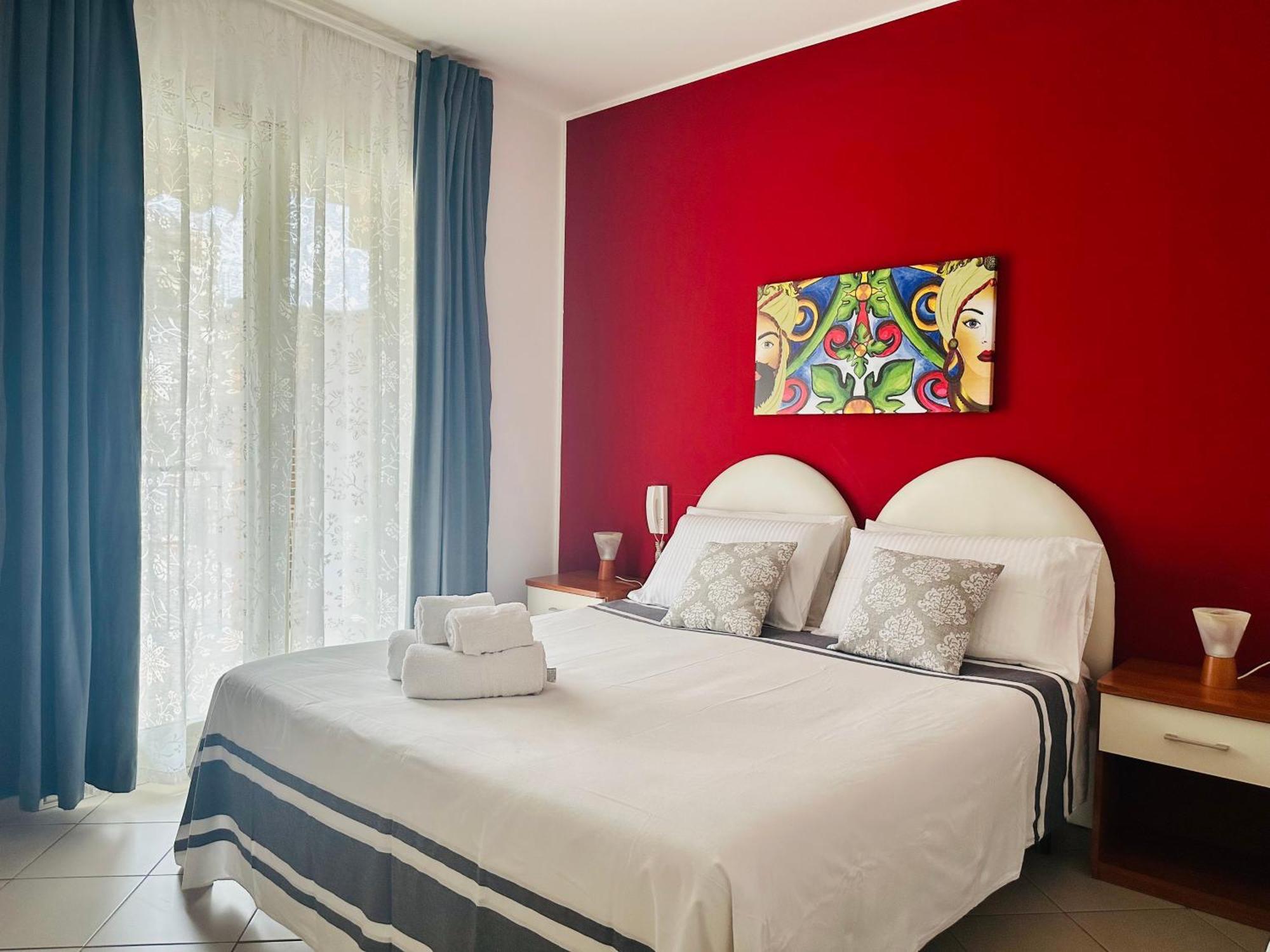 Riviera Ionica Apart otel Santa Teresa Di Riva Dış mekan fotoğraf
